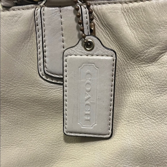 Coach Ivory Leather Shoulder Bag With hang tag, Fair condition - Picture 3 of 14